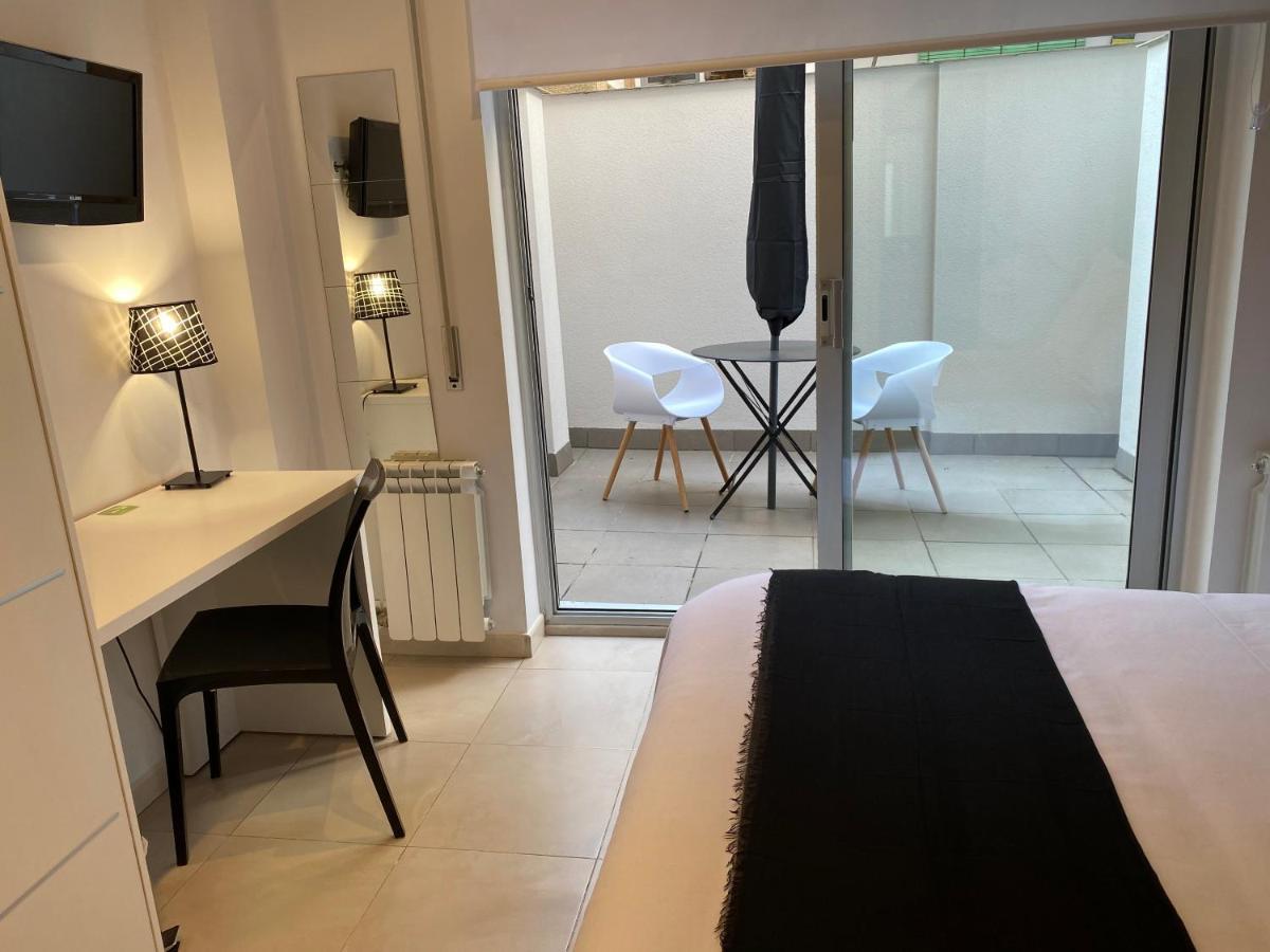 Suria Hostal Somnis מראה חיצוני תמונה